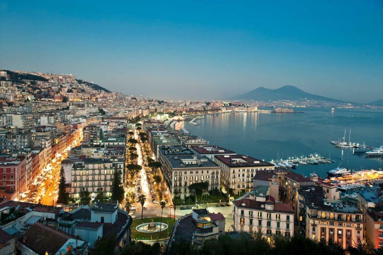 L'Approdo Del Re Caserta Exterior foto